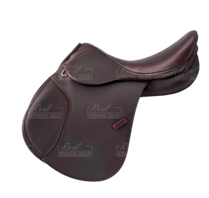Silla de Montar Inglesa de Cuero Marrón para Doma Clásica, Asiento Suave, Logotipo Personalizado, Marca Real International Saddlery, Modelo RS-08A (Tallas 15" y 17"), Hecho en India - Product Image 1