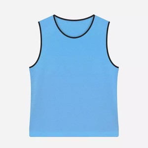 เสื้อฟุตบอลผ้าโพลีเอสเตอร์และผ้ากันเปื้อน100% อุปกรณ์ฝึกซ้อมโดยตรงจากโรงงานเสื้อยืดผู้เล่นฟุตบอลขายดีที่สุด - Product Image 5