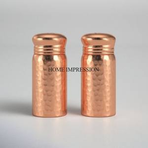 เครื่องบดเกลือพริกไทยโลหะเคลือบทองสำหรับนักออกแบบแฟนซีที่มีเอกลักษณ์ศิลปะสุดสร้างสรรค์ที่ทันสมัยพร้อมฐานหินอ่อนสีขาวจากอินเดีย - Product Image 6