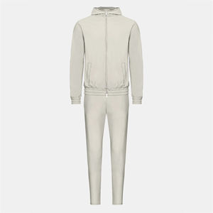 Ensemble survêtement jogging zippé de qualité supérieure avec logo et couleur personnalisés pour hommes – Idéal pour la gym et le sport – Collection Fashionware - Product Image 4