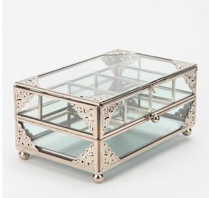 Elegante joyero de metal de Estilo Vintage hecho a mano con grabados florales, hermoso y espacioso almacenamiento para adornos - Product Image 5