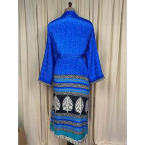 Vestido Kimono de Seda Reciclada Estilo Boho Chic Vintage para Mujer, Ideal para la Playa, Resort, Casa o como Túnica de Baño - Product Image 3