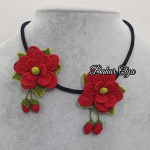 İğne Oyası Kızılcık Güllerim Kolye Collier à la mode avec un design unique - Product Image 1