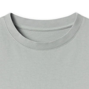 Camiseta informal de algodón de gran tamaño con cuello redondo para hombre con ajuste holgado, perfecta para el uso diario informal y la moda urbana - Product Image 4
