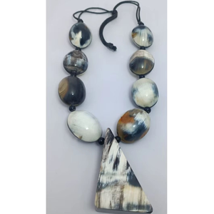 2025 nouveauté collier pendentif en corne de buffle naturel fait à la main pour femmes et filles - Product Image 5