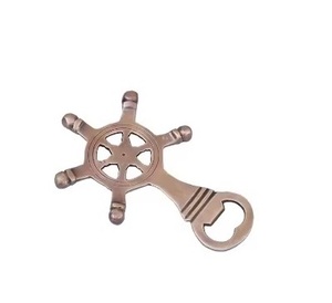 Abridor de botellas con forma de timón náutico, hecho a mano, de alta calidad, para bebidas, accesorios de bar, a precio de mayorista. - Product Image 1