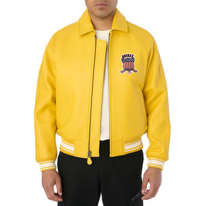 Chaqueta de béisbol universitaria personalizada para hombre Estilo universitario Cuerpo de cuero y mangas de cuero Pedidos de equipo a granel de fábrica OEM - Product Image 3