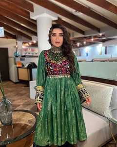 เดรสวินเทจสไตล์ย้อนยุค Afghan kuchi คอวีปักลาย100% ผ้าโพลีเอสเตอร์ชุดเดรสคอวีสำหรับผู้หญิงงานแต่งงานแบบทางการ - Product Image 2