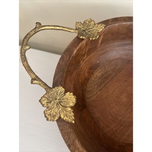 Bol de service de qualité magnifique de style rustique en bois fait à la main avec poignée en métal floral qualité incroyable - Product Image 2