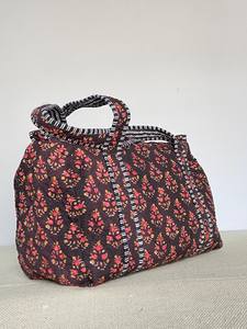 Bolsa de lona de algodón de moda con cierre de cremallera de impresión elegante On-The-Go Essentials para viajar - Product Image 5