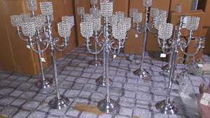 Candelabre vintage en aluminium plaqué or de luxe, avec cristaux scintillants, pour la décoration de mariage et de fête, articles de décoration de haute qualité - Product Image 5