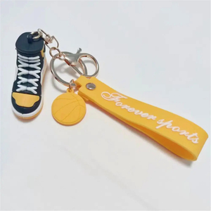 Personnalisé Nouveau Design Personnalisé OEM Personnalisé Sans Minimum Logo Caoutchouc 3d PVC Souple Porte-clés Porte-clés Style Jogger Pour Cadeaux - Product Image 1