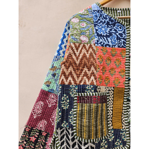 Chaqueta de invierno corta de algodón bohemio hecha a mano Vintage Multi-Patchwork acolchado único estilo bohemio Chic cómodo abrigo estampado - Product Image 2