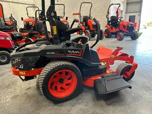 เครื่องตัดหญ้าแบบนั่งขับ Kubota รุ่นใหม่ Z2-481 ขนาด 48/54/60 นิ้ว สำหรับตัดหญ้า ตัดพุ่มไม้ ใช้ในฟาร์ม สวนผลไม้ และดูแลรักษาพื้นที่ลาดชัน - Product Image 2