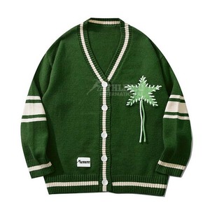 Pull en laine de style automne-hiver pour femmes et hommes, cardigan ample à boutons, tricot rayé, col en V, respirant, imprimé brodé - Product Image 1