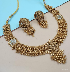 JOYERÍA DE COBRE TRADICIONAL Y DE MODA INDIA CONJUNTO DE JOYERÍA DE BODA NOVIA PARA MUJER CONJUNTO DE PENDIENTES Y COLLAR - Product Image 1