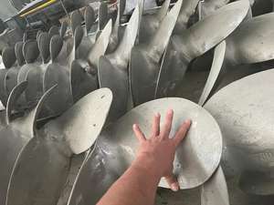 Hélice de bateau en acier inoxydable de petite taille personnalisable de haute qualité hélice marine à longue queue fabriquée au Vietnam état neuf - Product Image 5