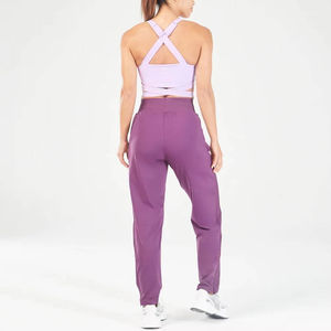Ventes en gros, créez votre propre pantalon de survêtement évasé pour femmes au meilleur prix, dernier design, motif uni, coton, pantalon de survêtement évasé pour femmes - Product Image 3