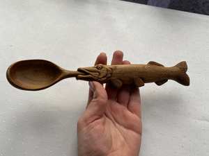 Cuchara de madera hecha a mano Mango tallado único Utensilios de cocina elegantes - Product Image 6