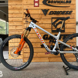 ไวต่อความรู้สึก! สำหรับจักรยาน New Precision 2024 Pivot Firebird 29 รุ่น SK - Product Image 2