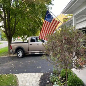 Paquete de 2 Banderas Americanas Teñidas con Tinte de Té, 13 Estrellas, 3x5, para Exteriores - Bandera de Betsy Ross, 13 Colonias, Estilo Vintage, Banderas de EE. UU. - Product Image 1