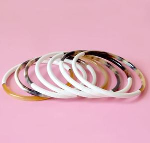 Brazalete de Cuerno de Búfalo Natural Genuino, Brazalete de Cuerno Blanco con Acabado Lacado, Estilo Moderno, Hecho a Mano, Joyería de Moda Duradera, ARTESANÍA - Product Image 5
