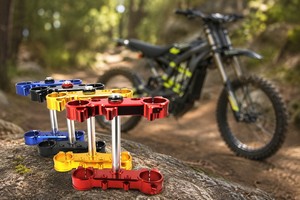 Colliers de fourche triple en aluminium CNC pour moto tout-terrain, motocross, <span class=keywords><strong>enduro</strong></span> – Kit de fixation de direction pour fourche avant - Product Image 5