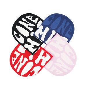 Bonnet d'hiver unisexe personnalisé Y2K sans manchette en acrylique imprimé jacquard brodé à la main, chaud et sportif, multicolore tricoté pour adultes - Product Image 2