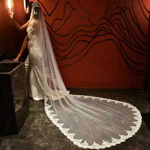 หวีเจ้าสาว Bridella M49-IN สีขาว ผ้าลูกไม้ตาข่าย ทำมือ สไตล์วินเทจ ประดับคริสตัล ใส่สบาย กระชับแน่น เหมาะสำหรับงานแต่งงานและงานพิธีการ - Product Image 4