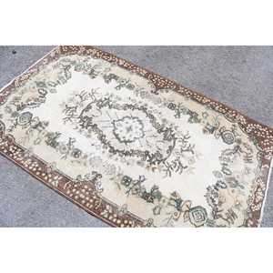 Turkish Vintage Rug 3.9x6.4 ft, <b>Brown</b> Area Abstract <b>Wool</b> Rug - Product Image 4