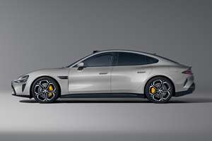 En Stock XIAO <span class=keywords><strong>MI</strong></span> SU7 680KM Sedan SU7 <span class=keywords><strong>Max</strong></span> 750km Xiao <span class=keywords><strong>Mi</strong></span> Su7 5 Asientos Nueva Energía Vehículo <span class=keywords><strong>Precio</strong></span> de Fábrica - Product Image 5