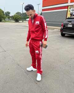 Survêtement Homme Personnalisé 2026 – Ensemble Jogging Brodé Effet Vieilli avec Pantalon Empilé et Sweat à Capuche Personnalisé - Product Image 5