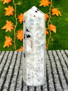 Piedra Lunar Arcoíris Natural de la Mejor Calidad para Diseñadores de Joyas, Sanación Espiritual y Accesorios de Lujo Disponibles en Oferta - Product Image 5