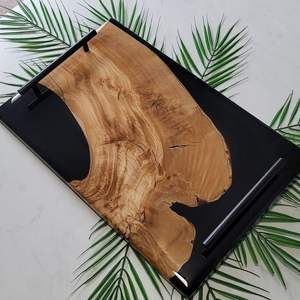 Plateau de service en résine époxy et bois Exigeable maison cuisine et plateau de service de table finition à la main taille personnalisée et forme - Product Image 2