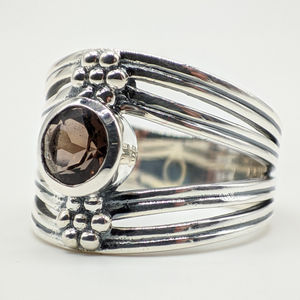 Anillos Unisex de Plata de Ley 925 con Diseño Clásico Vintage de Moda, Engaste de Bisel con Cuarzo Ahumado Tallado y Pulido de Alto Brillo, Certificados por Terceros - Product Image 1