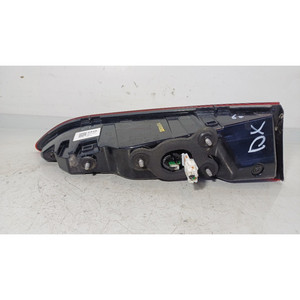 LUZ DE FRENO TRASERA DERECHA INTEGRADA EN LA PUERTA HYUNDAI Kona Serie 92404J9500 D4FE (17>) - Product Image 3
