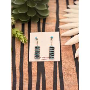 Pendientes Colgantes de Plata de Ley y Turquesa Davis Kaamaree Kingman con Diseño Geométrico - Product Image 1