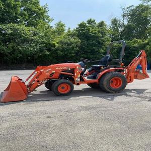 Tractor Kubota B2601 de calidad premium, compre ahora, entrega rápida disponible, Ideal para granjas pequeñas y grandes, perfecto para cada tarea - Product Image 3