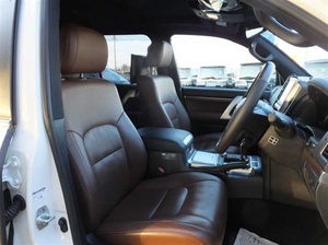 รถ SUV หรูหรา รุ่น LC-Series ปี 2025 มือสองที่ได้รับการรับรอง  เบาะหนัง  หลังคาซันรูฟ  เครื่องยนต์ขนาดใหญ่  พร้อมใช้งาน  นำเข้าจากญี่ปุ่น - Product Image 2