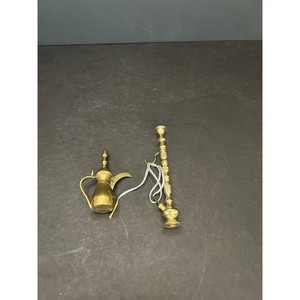 Pichets en métal gravés Pichet de vaisselle design fait à la main Home Hotel & Restaurant Pichet à eau moderne personnalisé - Product Image 4