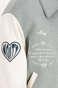 Veste universitaire en cuir véritable personnalisée OEM, élégante, avec des patchs en chenille, broderie, lettres, veste universitaire - Product Image 4