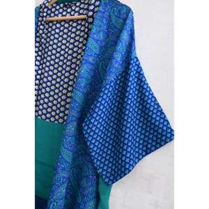 Kimono de Seda Indio Hecho a Mano con Parches, Chaqueta Corta Informal, Estampado Bohemio, Ropa de Dormir, Talla Grande, Transpirable, Hasta la Rodilla - Product Image 3