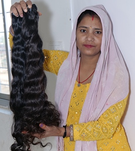 Extensiones de cabello humano de Templo de Color negro rizado estilo de onda profunda suelta alineada con cutícula virgen 100% - Product Image 3