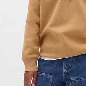 Sudadera para Niños a Precio Económico para Pedidos al por Mayor, Diseño de Alta Calidad con Mangas Completas, Diseño Informal con Cuello Camisero - Product Image 3