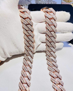 Cadena Cubana de 12mm Estilo Hip Hop con Incrustaciones de Circonita Cúbica, con Cierre de Caja Grande, de Cobre y Circonita Cúbica, en Oro Amarillo y Oro Blanco - Product Image 2