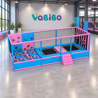 Équipement de parc de trampolines intérieur commercial avec parcours Ninja, fosse à mousse et mur d'escalade pour enfants et adultes, solution clé en main OEM 19