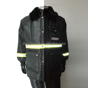 Jaket Workwear <span class=keywords><strong>Freezer</strong></span> Tahan Air Poliester 100% Siap Kirim untuk Penyimpanan Dingin - Product Image 2