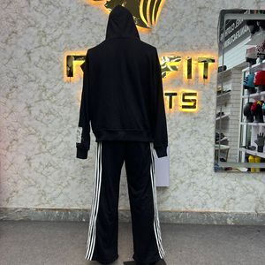 2026 nouveau meilleur qualité Logo personnalisé client exigé bas prix fermeture éclair survêtement pour hommes Style Unique nouveau Design hommes survêtements - Product Image 2