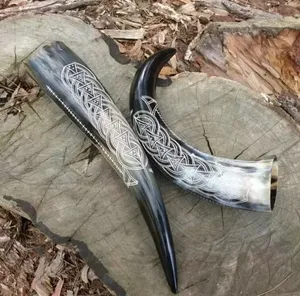 Corne à boire Viking élégante personnalisable corne de buffle sculptée polie avec décoration de gravure élégante naturelle - Product Image 4