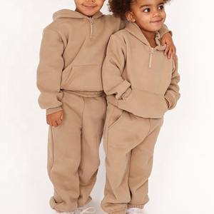 Conjuntos de Ropa Deportiva Casual de Felpa para Hombre con Logotipo Personalizado, Color Sólido, Sudadera con Capucha y Pantalones de Chándal 100% Algodón - Product Image 4